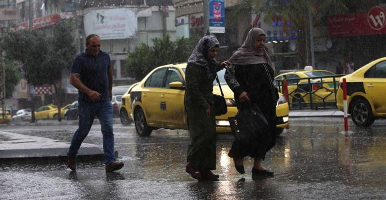 يلا خبر  | الأرصاد الجوية تحذر المواطنين وتكشف خريطة سقوط الأمطار الغزيرة والرعدية غدا الثلاثاء ومنها القاهرة