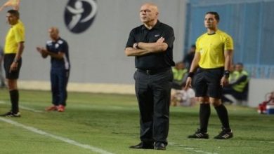 يلا خبر  | جروس يشيد بلاعبي الزمالك قبل انطلاق المران