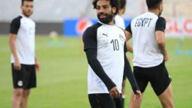 يلا خبر  | بالفيديو| محمد صلاح أول المنضمين لمعسكر المنتخب بالقاهرة