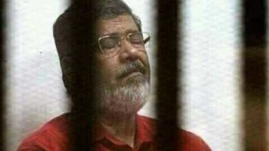 يلا خبر  | محمد مرسي .. وفاة الرئيس المصري السابق خلال جلسة محاكمته اليوم – نجوم مصرية