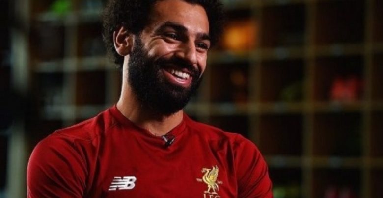 يلا خبر  | الوطن | مصر | محمد صلاح يمازح أحد متابعيه بسبب “عربية في مشمع بلاستيك”