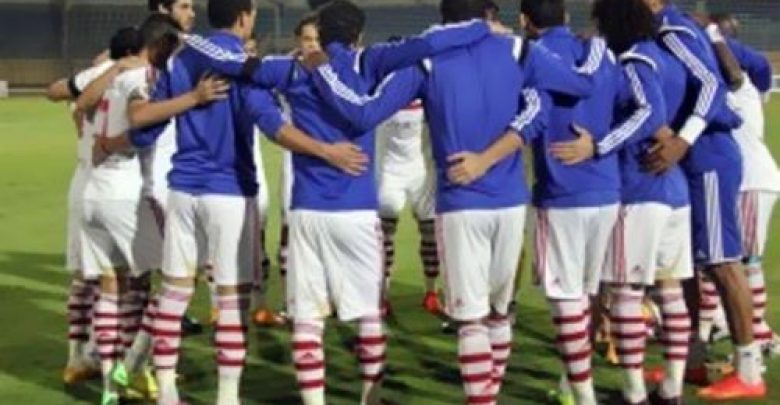 يلا خبر  | ميتشو يلقي محاضرة بالفيديو على لاعبي الزمالك